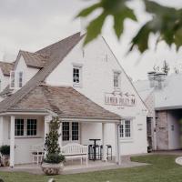 Camden Valley Inn, hotel near Camden Airport - CDU, Camden