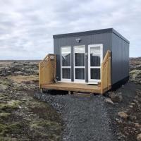 Reykjavík Outskirts - Minimalist Escape