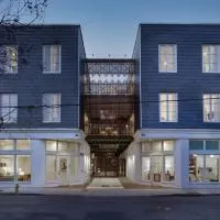 The Iris, hotel Charlestonban
