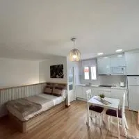 APARTAMENTO , LOFT BOBASTRO CErCA DEL CAMINITO DEL REY ARDALES、アルダレスのホテル