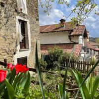 Orbregno Country Houses with Personal Wine Cellar, hotel in Prasco