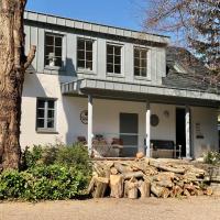 Ferienwohnung Weingut Villa Huesgen am Mönchhof