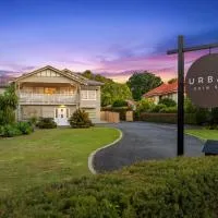 Urban Getaway Top Floor 4BR 4BA, AC, Sauna, Ipswich, готель у місті Іпсвіч