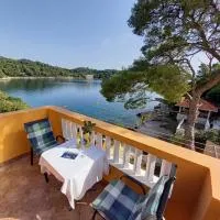 Apartments Vinko, hotel v destinaci Sobra