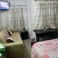 Home Away Holiday Suite