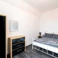 Two bedroom holiday apartment Colwyn Bay