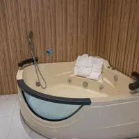 סוויטות לב הגולן - Golan center suite, hotel v mestu Mas'ada
