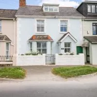 Cool Stone Cottage, hotel em Instow