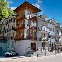 Hotel Arcangelo 3 stelle Superior, hotell i Pellizzano