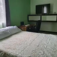 Adelle's Transient, spacious 3-bedroom homestay, hotel u gradu 'La Trinidad'