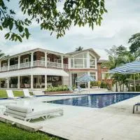 Hotel Boutique El Triángulo、アルメニアにあるエル・エデン国際空港 - AXMの周辺ホテル