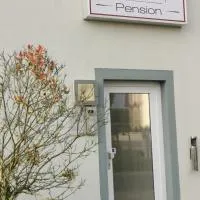 Pension die kleine Träumerei، فندق في غريسهايم