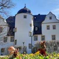 Schlosshotel Eyba mit Gästehaus, hotel in Saalfeld