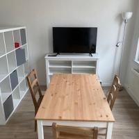 New Apartment I TV I WLAN I Kitchen, Hotel in Eilenburg