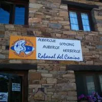 Albergue La Senda, hotel Rabanal del Caminóban