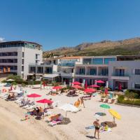 Luxury rooms Beach Mediteran &ndash; hotel w Podstranie