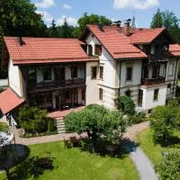 Villa Fantasia Budget Boutique Hotel, hotel in Füssen
