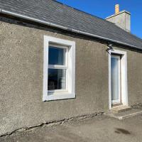 2 Bedroom house overlooking Pierowall Bay, Westray