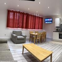 Spacious Entire Two Bedrooms Flat, H 3