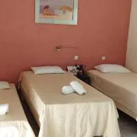 CLEO ROOM WITH YARD IN MALIA 250m FROM THE BEACH