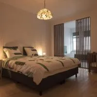 Gastenkamers huYze K, hotel u gradu Zottegem