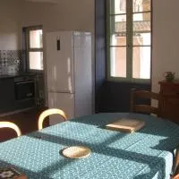 Les deux pentes, hotel Sausses városában