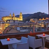 HOTEL XAUEN en pleno centro con acceso autorizado y a 100m de la Catedral, Hotel in Jaén