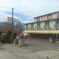 Motel Šofér, hotell i Volkovce