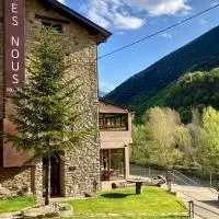 Les Nous Hotel, hotel en Rialp