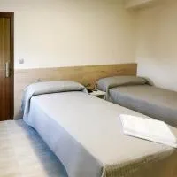 Hostal Restaurante Cuatro Caminos, hotel u gradu Cubillos del Sil