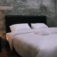 บ้านทองสุข รีสอร์ท โรงแรมในBan Dao Ruang
