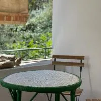 Piso en la costa brava y al inicio del Pirineo โรงแรมในปอร์ตเบา
