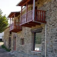 Casa restaurante O Pitès, hotel em Alfaião