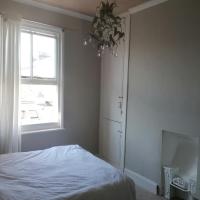 Peaceful double room by the sea, 40a London Road, TN376AN