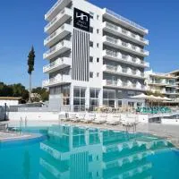 NLH Mati Seafront - Neighborhood Lifestyle Hotels، فندق في ماتي