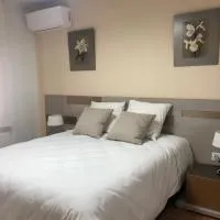 Piso NUEVO Plaza de la Constitución Sta Cruz de la Zarza, hotel v destinaci Santa Cruz de la Zarza
