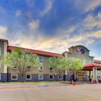 Best Western Plus University Inn & Suites, hotel near Kickapoo Downtown Airpark - KIP, Wichita Falls