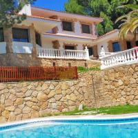 Casa Blanca de La Sierra hasta 24 hasta personas con Piscina Salina y Bbq