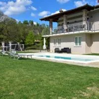 Il Riccio e la Castagna - Country House, hotelli kohteessa Montaldo Roero