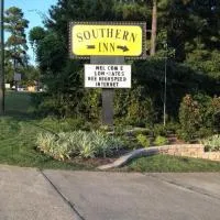 Southern Inn Minden, hotel di Minden