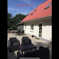 Billund Holiday - Assengaard B & B – hotel w mieście Give