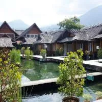 Kampung Sumber Alam Garut, hotel en Garut