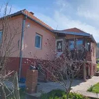 Kuca Jablansko Polje, hotel i Krepoljin