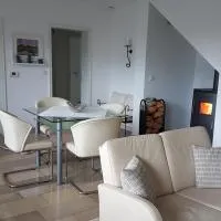 Ferienwohnung Fichtenweg, hotel sa Much