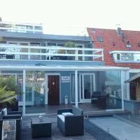 Alex Rooms, hotel Zwanenburgben