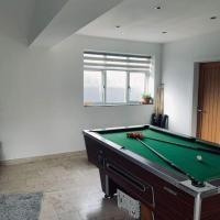 New Forest-Hot Tub-Pool Table-Fire Pit-5Bedroom