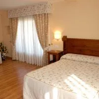 El Grado में, होटल Aparthotel Tres Caminos