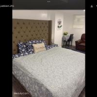 Sweet en-suite bedroom next jhu