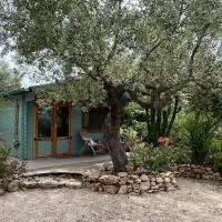 Finca Florecer, hotelli kohteessa Tivenys