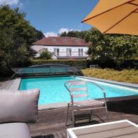 Country villa with swimming pool close to Brussels